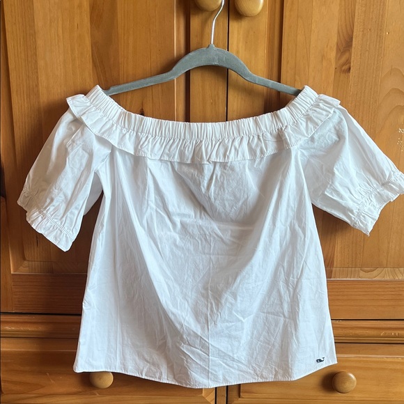 Vineyard Vines Tops - NWT Vineyard Vines for Target Off the Shoulder Blouse